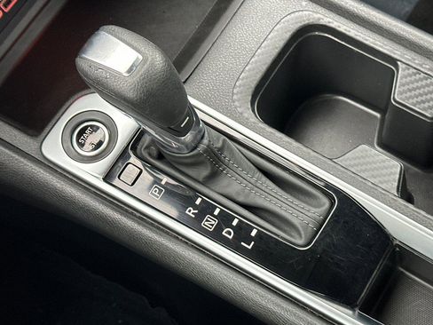 Used 2024 Nissan Sentra SV image 19