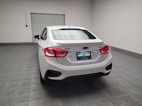 Used 2019 Chevrolet Cruze LT w/ Convenience Package FWD image 6