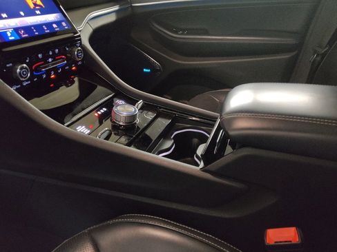 Used 2022 Jeep Grand Cherokee L Overland AWD/4WD image 26