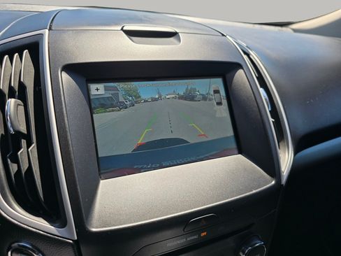 Used 2016 Ford Edge SEL w/ Equipment Group 201A AWD/4WD image 10