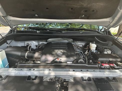 Used 2020 Toyota Tundra SR5 RWD image 13