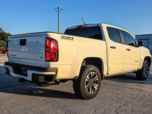 Used 2022 Chevrolet Colorado Z71 AWD/4WD image 6
