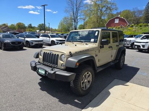 Certified 2017 Jeep Wrangler Unlimited Rubicon w/ Cold Weather Group AWD/4WD image 3