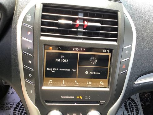 Used 2017 Lincoln MKC Premiere AWD/4WD image 37