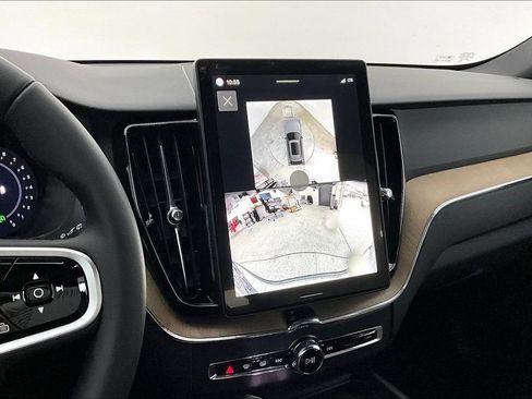 New 2026 Volvo XC60 B5 Plus w/ Protection Package Premier AWD/4WD image 14