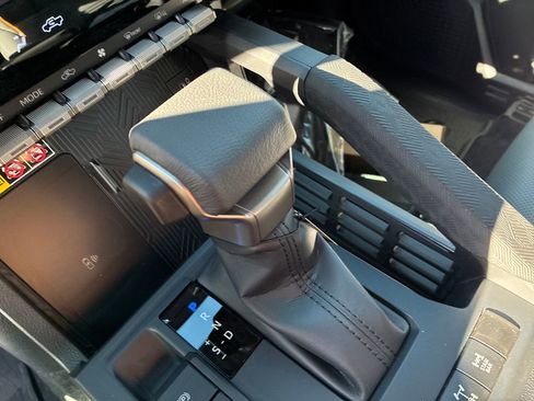 New 2025 Toyota Tacoma Trailhunter image 31