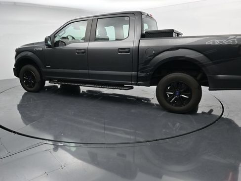 Used 2016 Ford F150 XL w/ Equipment Group 101A Mid AWD/4WD image 5