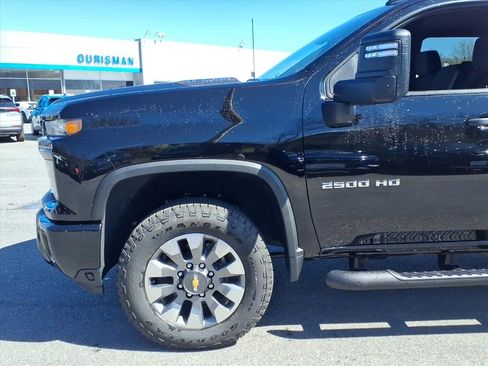 New 2026 Chevrolet Silverado 2500 Custom w/ Custom Value Package image 6