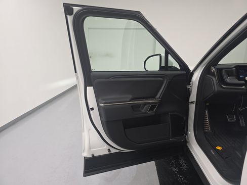 Used 2024 Rivian R1S Adventure Quad AWD/4WD image 16