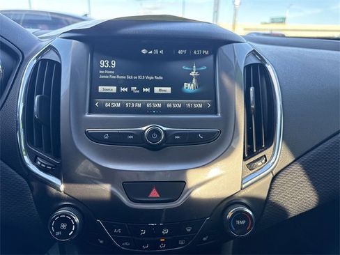 Used 2017 Chevrolet Cruze LT w/ Convenience Package image 23