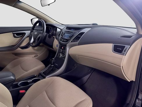 Used 2016 Hyundai Elantra Value Edition FWD image 35