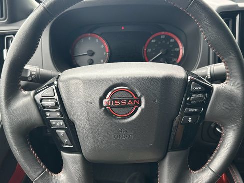Used 2025 Nissan Frontier PRO-4X AWD/4WD image 21
