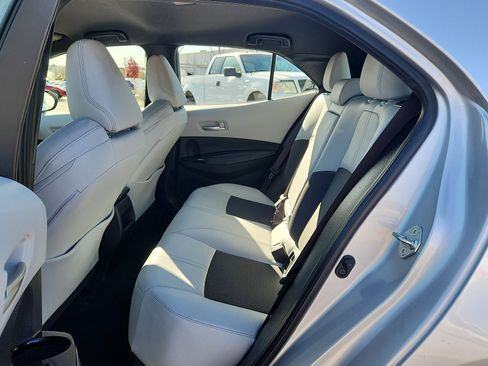 Used 2020 Toyota Corolla XSE image 6