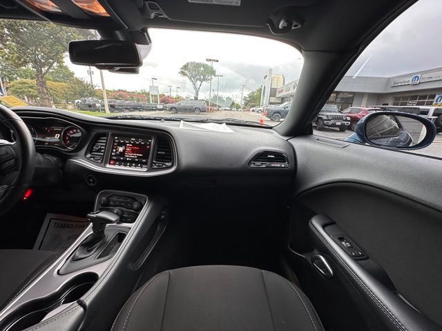 Used 2021 Dodge Challenger R/T Scat Pack RWD image 28