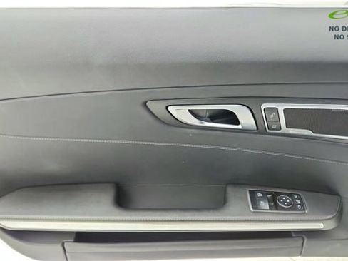 Used 2016 Mercedes-Benz AMG GT S image 27
