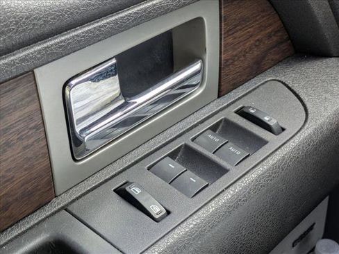 Used 2014 Ford F150 Lariat w/ Equipment Group 502A Luxury image 14