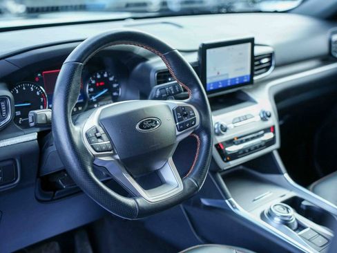 Used 2022 Ford Explorer Timberline image 26