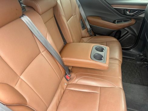 Used 2022 Subaru Outback Touring AWD/4WD image 42