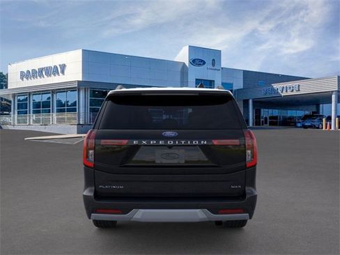 New 2026 Ford Expedition Max Platinum w/ Driver's Package image 5