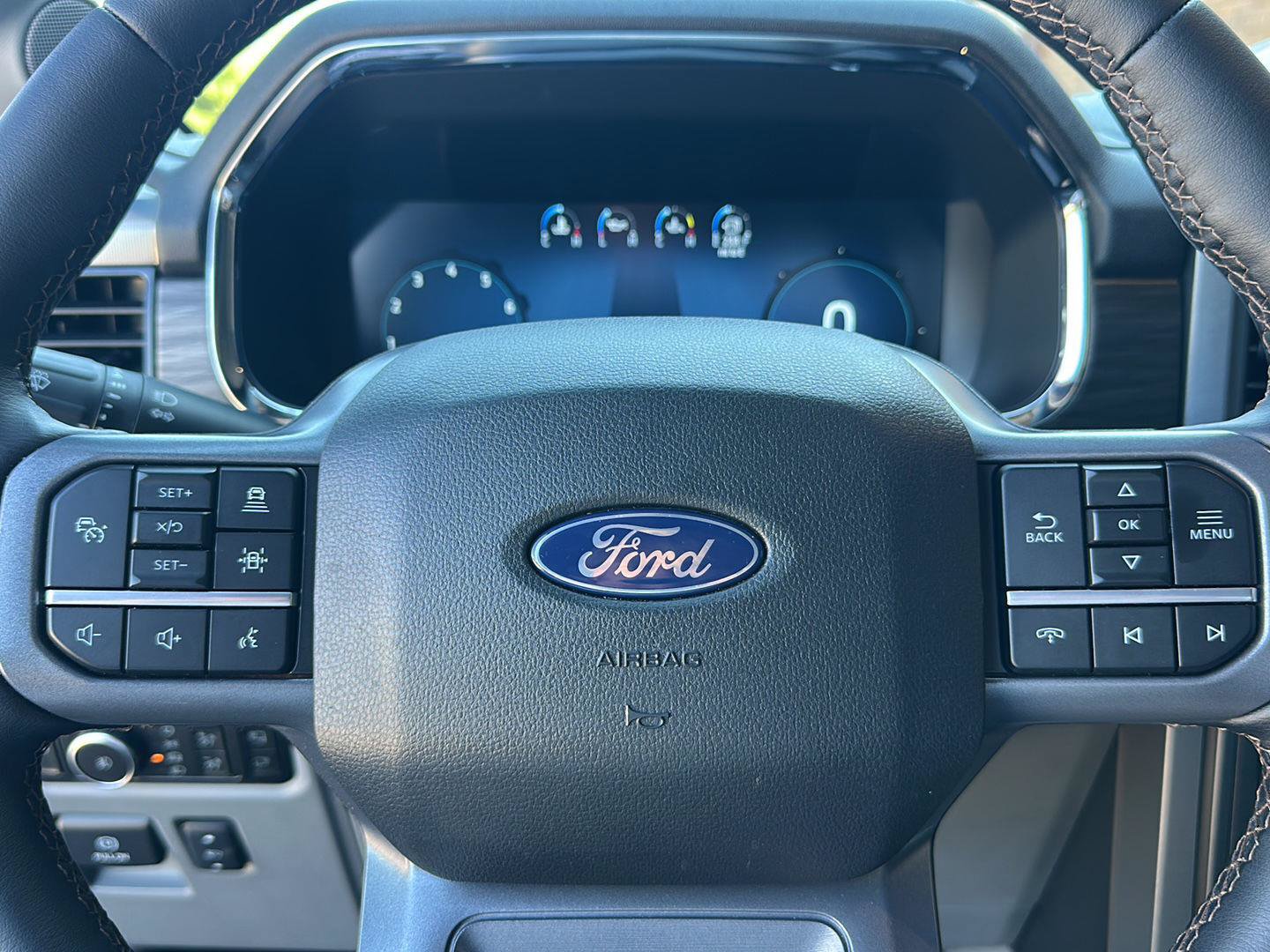Certified 2025 Ford F150 Lariat w/ Equipment Group 501A Mid AWD/4WD image 17