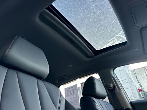 Certified 2025 Acura ADX AWD image 18