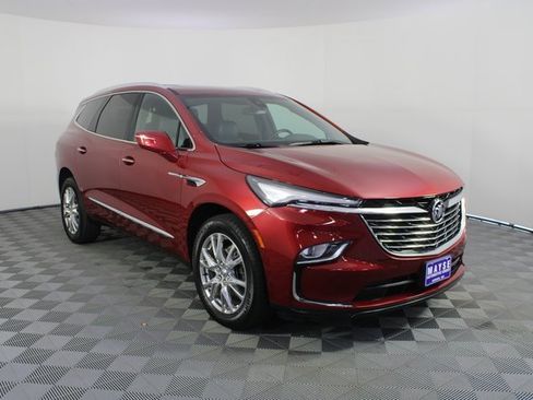 Used 2023 Buick Enclave Essence w/ Experience Buick Package image 28