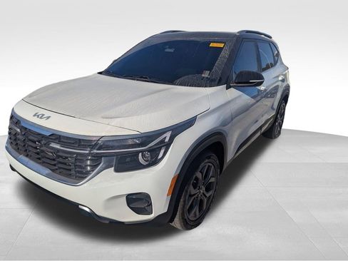 Certified 2024 Kia Seltos S image 9