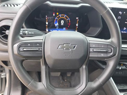 Used 2023 Chevrolet Colorado Trail Boss w/ Technology Package AWD/4WD image 14