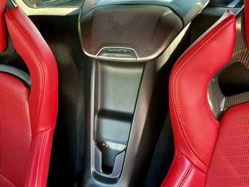 Used 2024 Chevrolet Corvette Stingray Premium Cpe w/ 3LT image 34