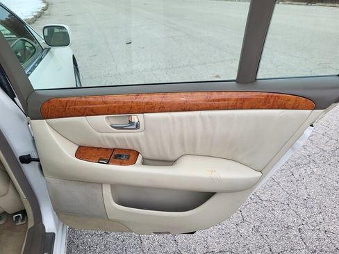 Used 2003 Lexus LS 430 image 25