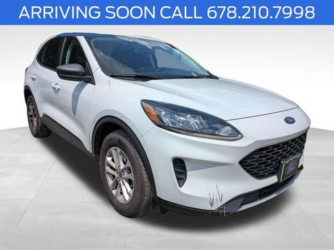 Certified 2022 Ford Escape SE w/ Cold Weather Package AWD/4WD image 1