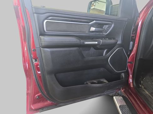 Used 2023 RAM 1500 Laramie AWD/4WD image 30