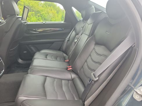 Used 2018 Cadillac CT6 Platinum AWD/4WD image 16