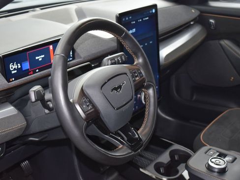 Used 2022 Ford Mustang Mach-E GT image 8