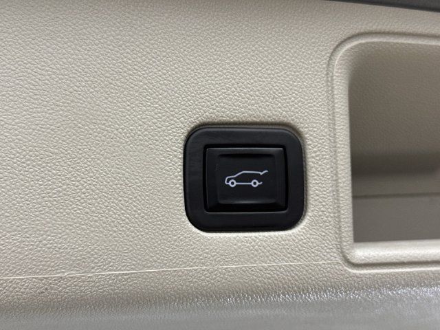 Certified 2023 GMC Terrain Denali AWD/4WD image 27