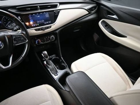 Used 2021 Buick Encore GX Preferred w/ Cold Weather Comfort Package FWD image 10
