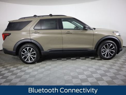 New 2026 Ford Explorer ST-Line AWD/4WD image 2