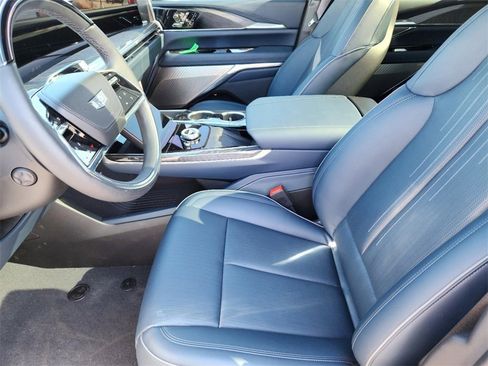 New 2025 Cadillac Escalade IQ Luxury 2 image 8