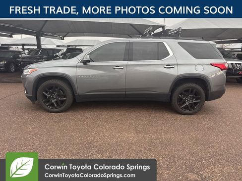 Used 2020 Chevrolet Traverse LT AWD/4WD image 4