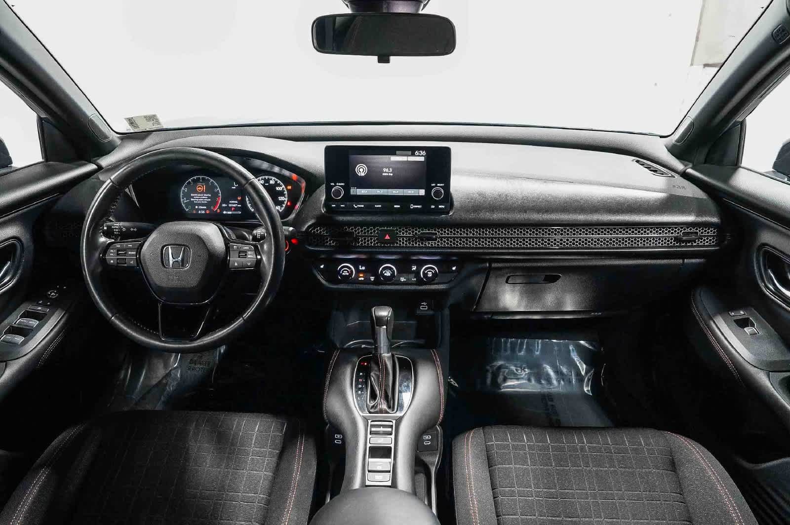 Used 2024 Honda HR-V Sport image 12