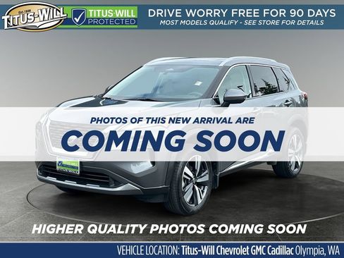 Used 2023 Nissan Rogue SL AWD/4WD image 2