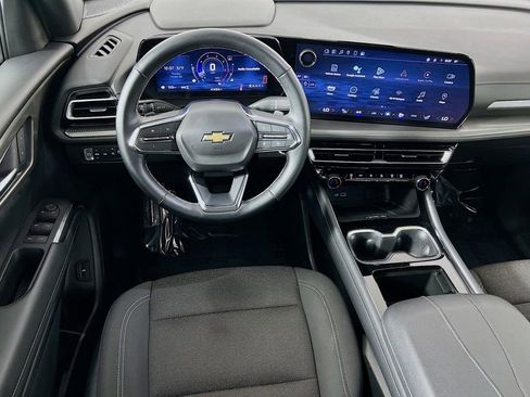 Certified 2024 Chevrolet Traverse LT image 18