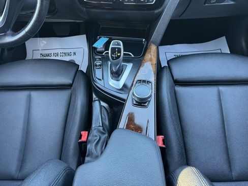 Used 2018 BMW 330i xDrive Sedan image 21