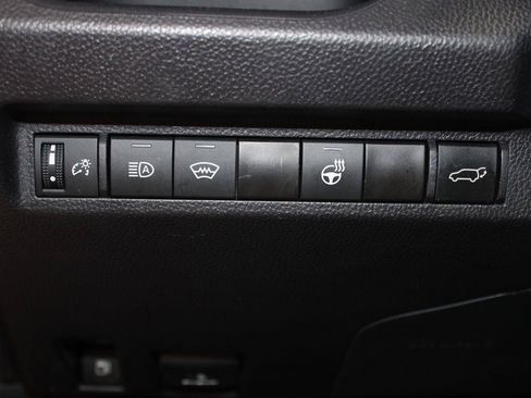 Used 2024 Toyota RAV4 XLE w/ Convenience Package AWD/4WD image 18