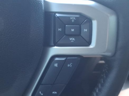 Used 2020 Ford F250 Lariat w/ Lariat Ultimate Package AWD/4WD image 26