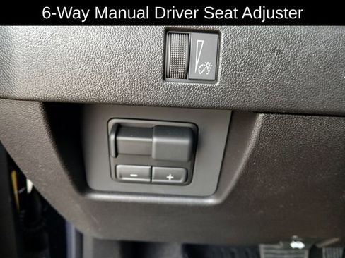 New 2026 GMC Canyon Elevation w/ Convenience Package image 33