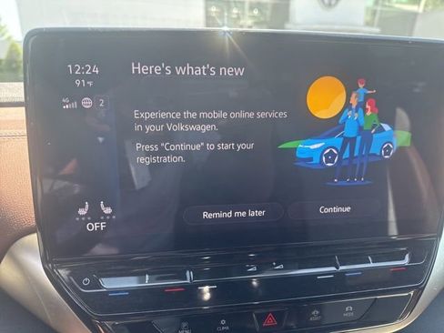 Used 2023 Volkswagen ID.4 2WD image 13