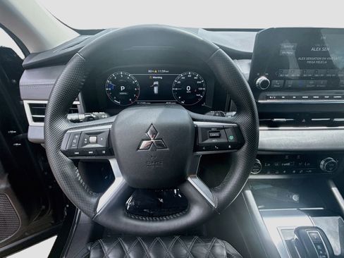 Used 2024 Mitsubishi Outlander SEL FWD image 10