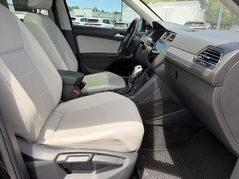 Used 2019 Volkswagen Tiguan S AWD/4WD image 30