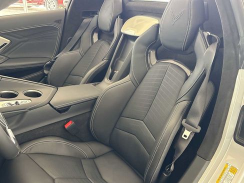 New 2026 Chevrolet Corvette Z06 w/ Z07 Performance Package image 15